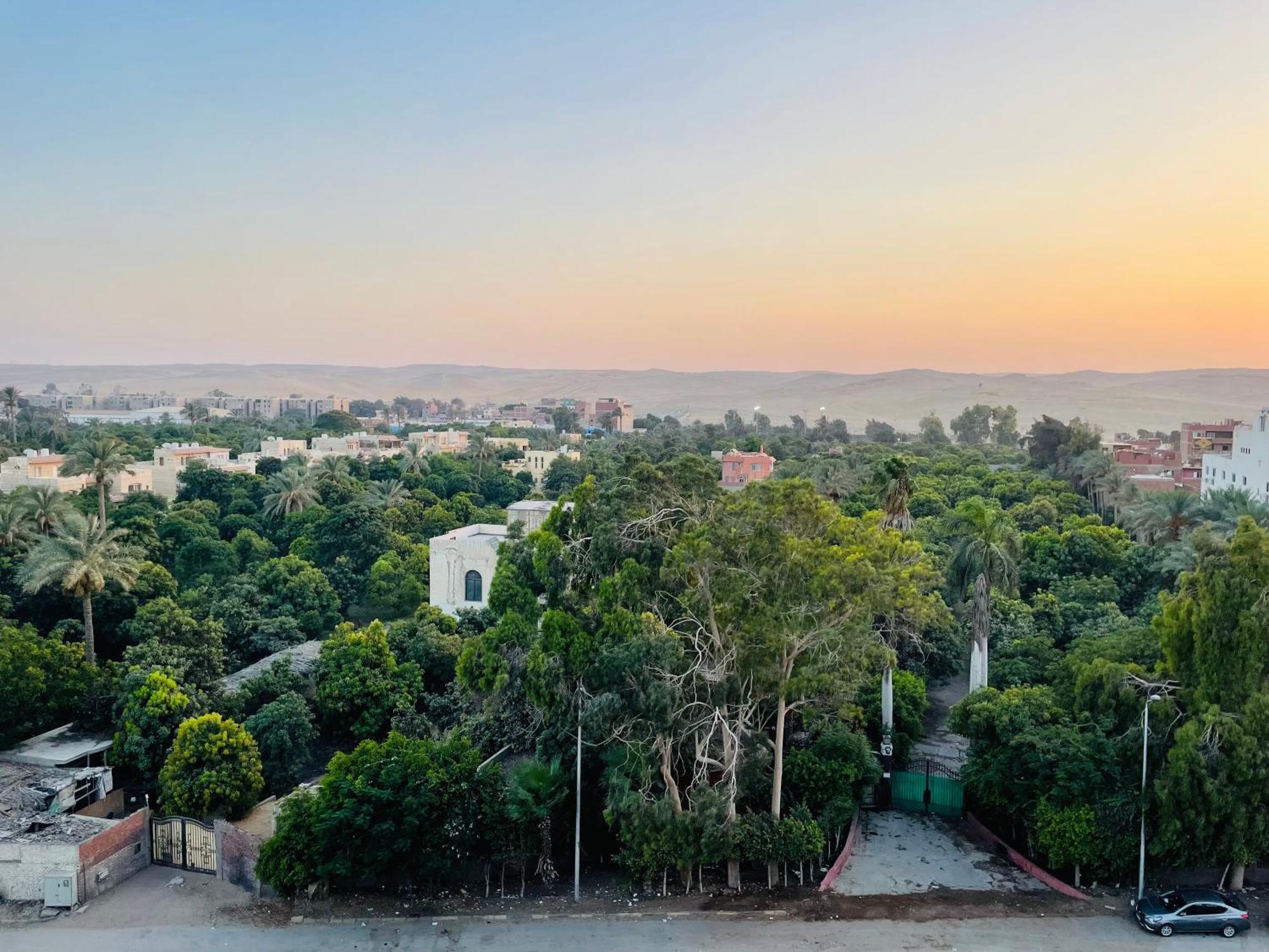 Golden Mask Pyramids Inn Kafrat al Jabal Exterior photo
