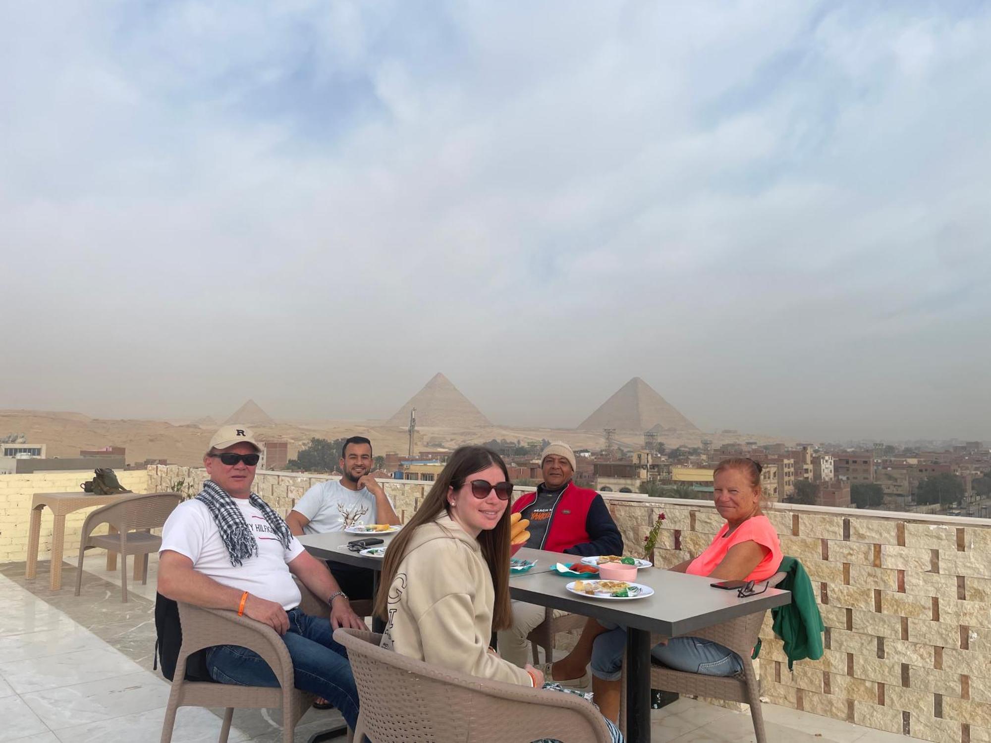 Golden Mask Pyramids Inn Kafrat al Jabal Exterior photo